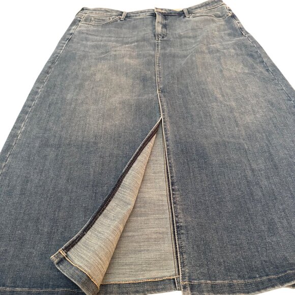 NYDJ High Rise Long Skirt Center Front Slit Women's Blue Denim, Size 16 NWT - Picture 3 of 10